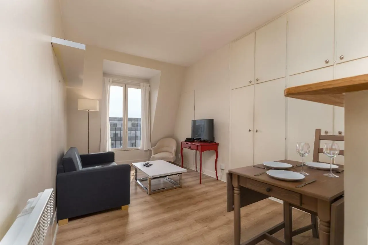 Tour Eiffel Motte Picquet Apartamento