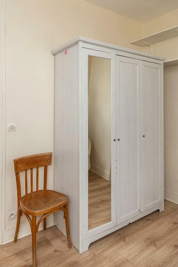 Tour Eiffel Motte Picquet Apartment Paris